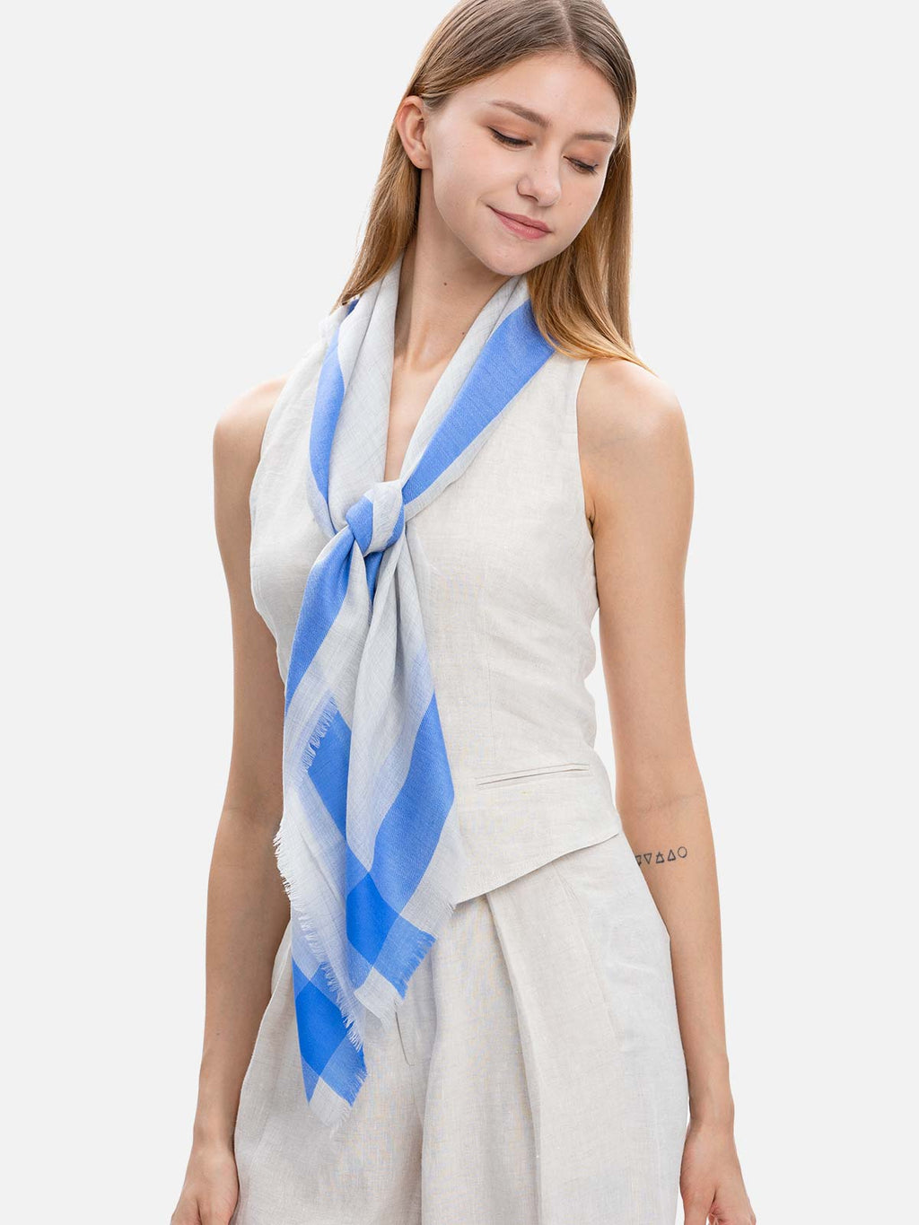 Square - Featherlight Gray Cashmere Scarf