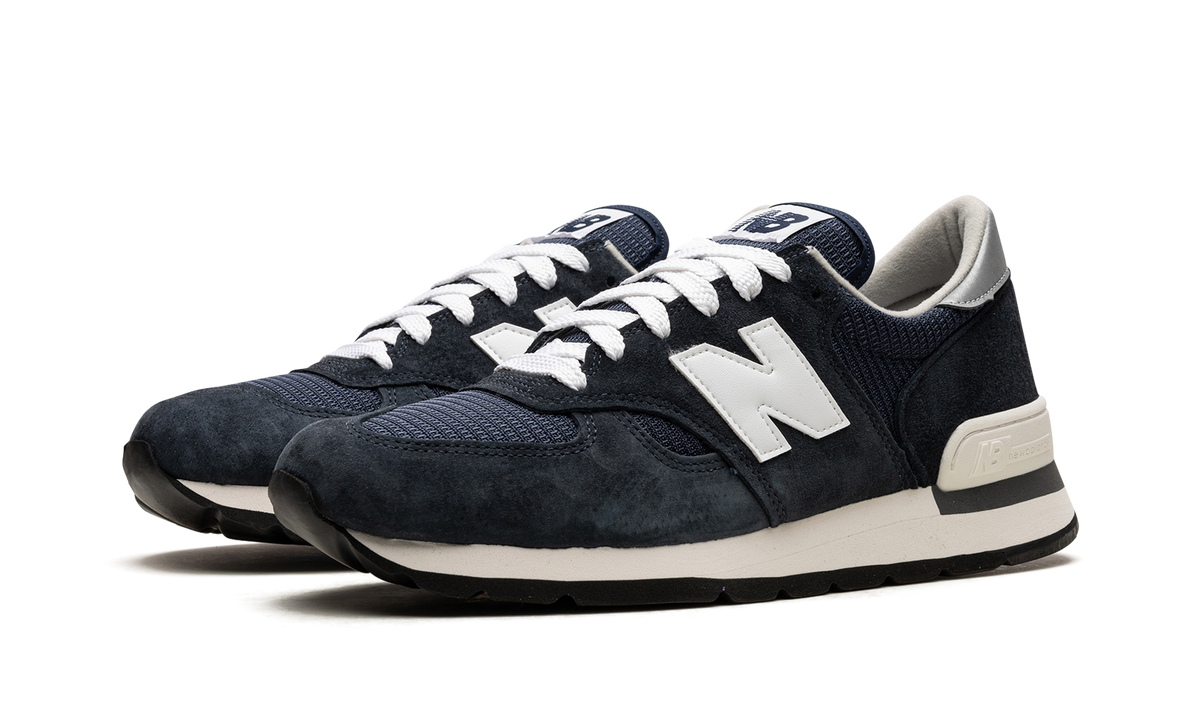 990 v1 "Navy / White" M990NV1